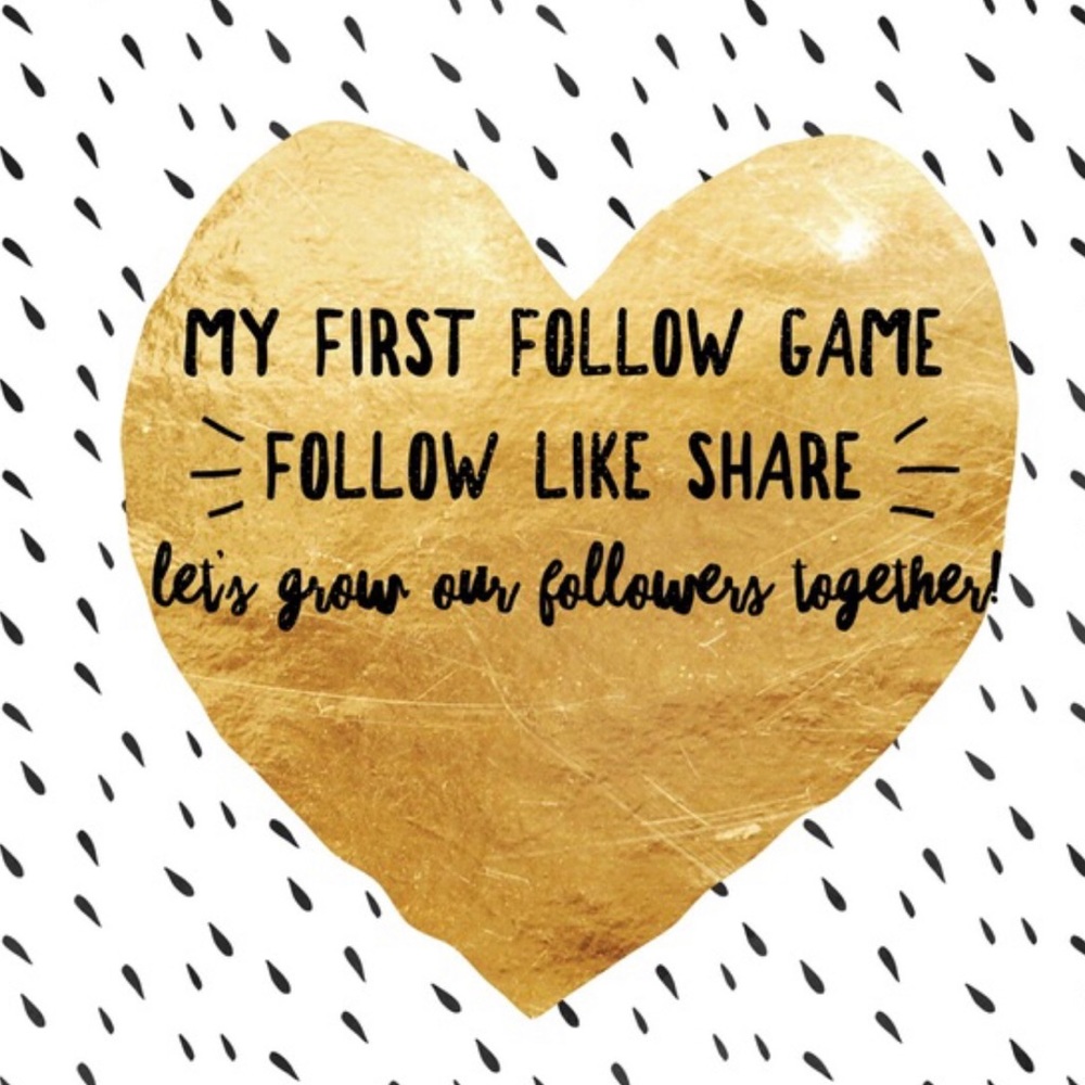 Hello Fellow poshers help me Reach my first goal
